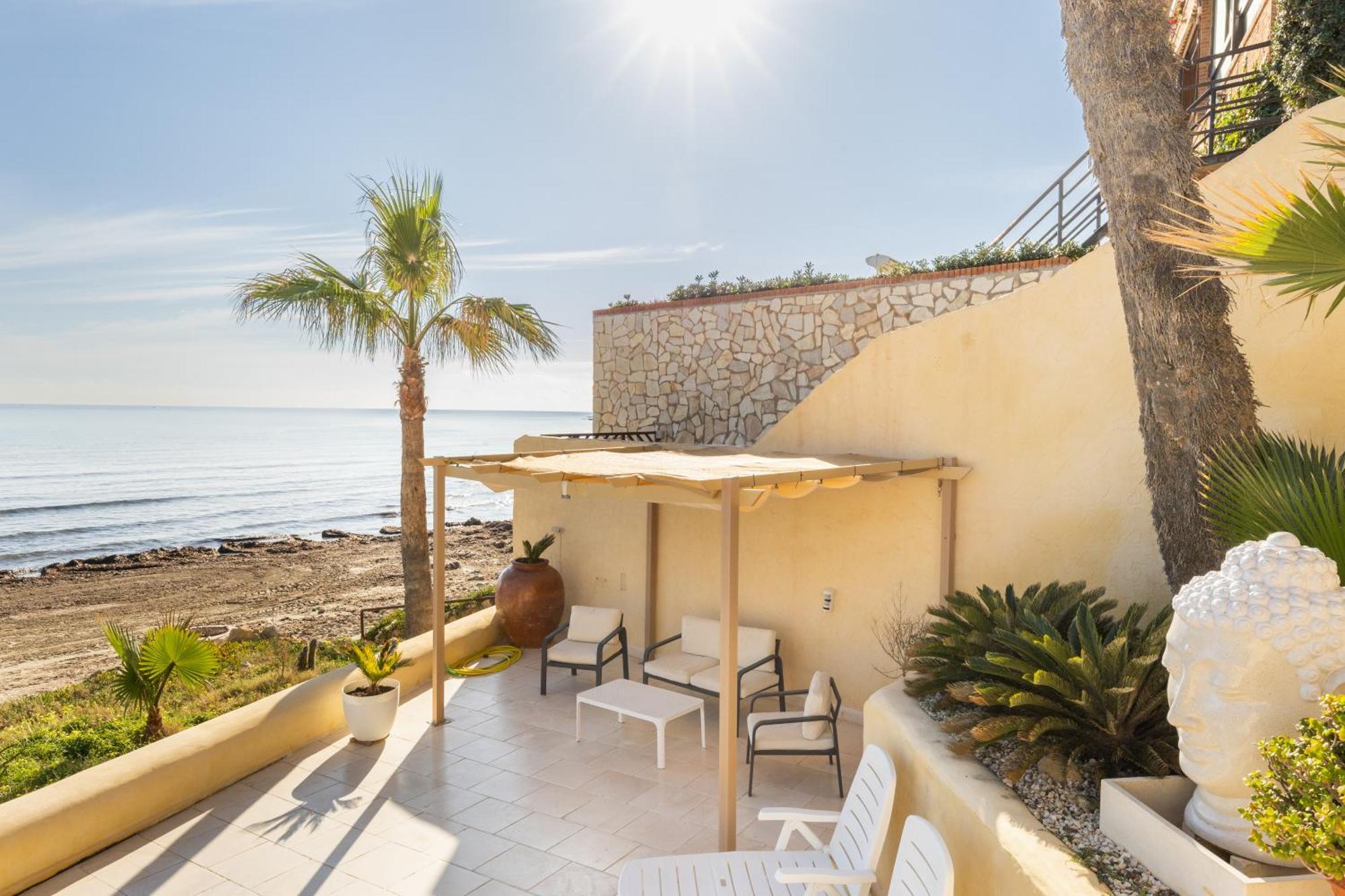 Maravilloso Apartamento Amanecer Cabo A Pie De Playa Y Mar En Chalet Roquetes อาลิกันเต ภายนอก รูปภาพ